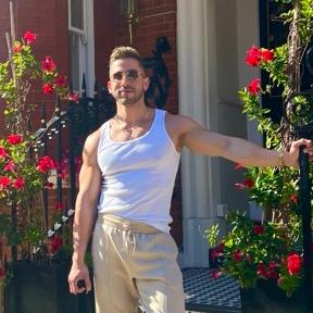 MUSCLE FANTASIES