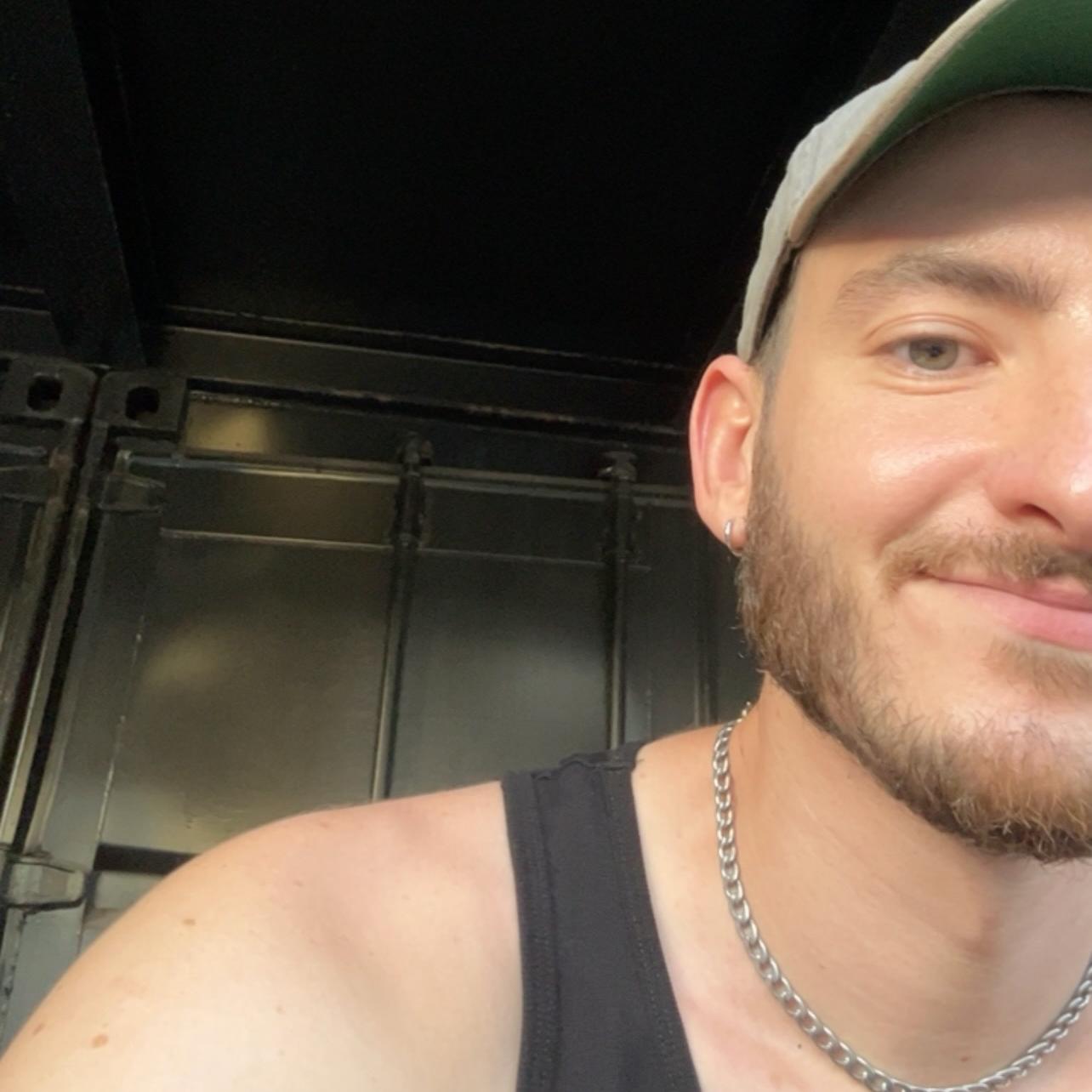 Oliver - male massage studio Sweatbox in Soho